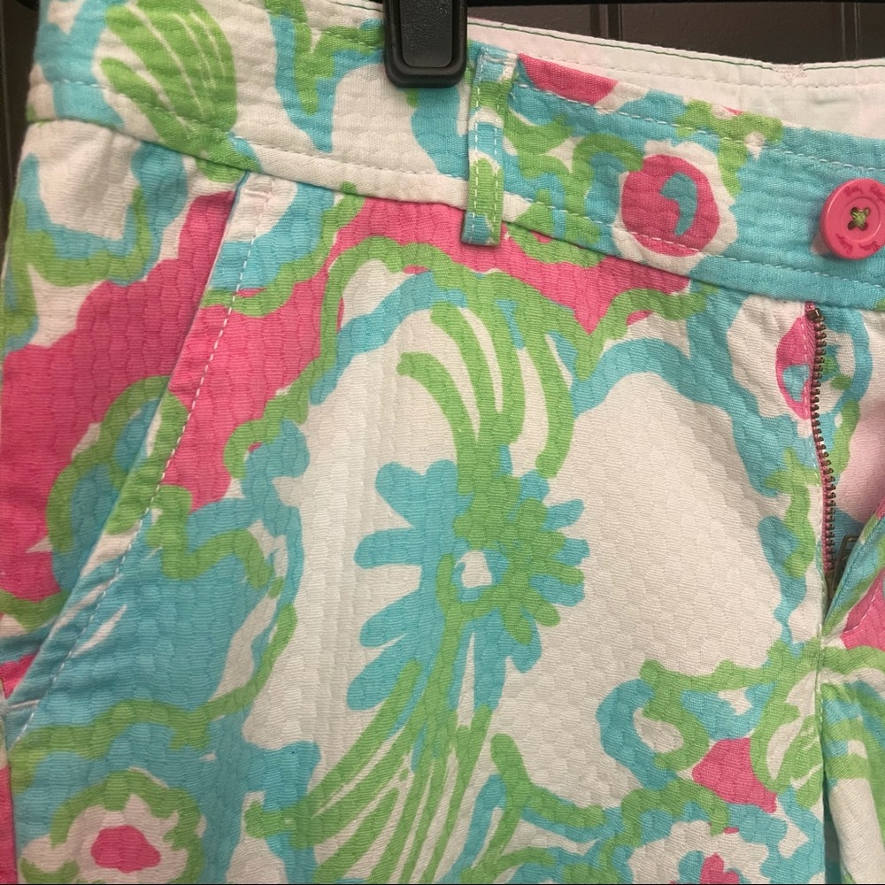 🎉HOST PICK🎉 Lilly Pulitzer scalloped buttercup shorts - Picture 5 of 14